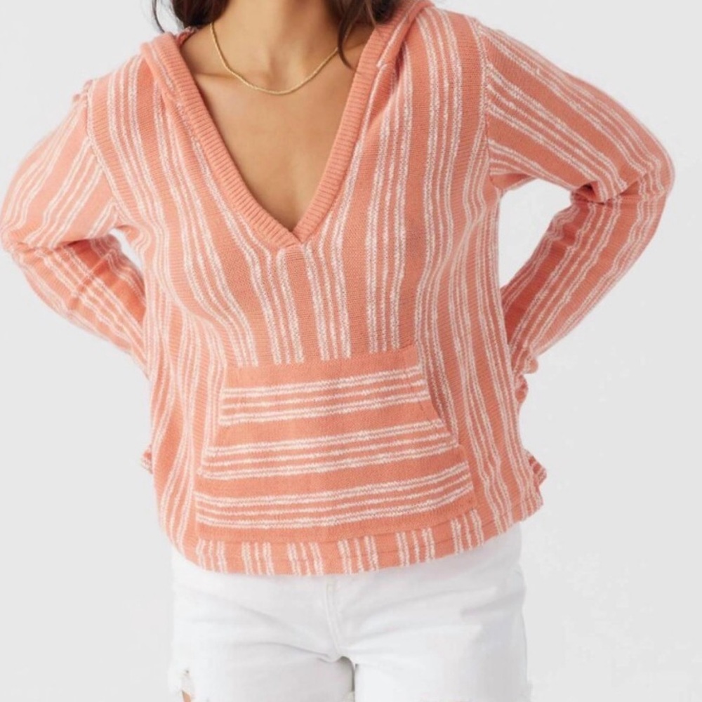 O'Neill Women's  Knit Sweater Coral and White Size S Beach Coastal